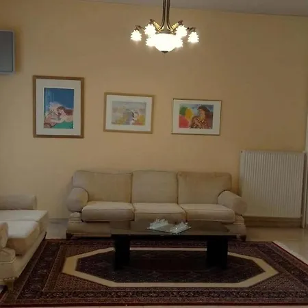 Iliodora Apartament *